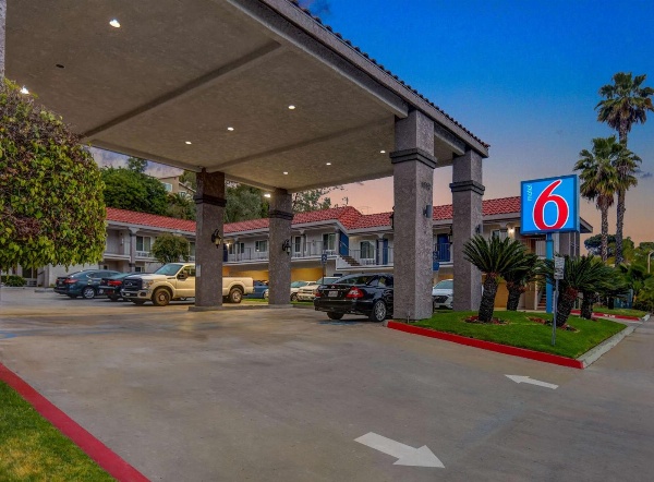 Motel 6 La Mesa CA Main image